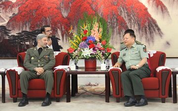 آمریکا نظام بین الملل را به هرج و مرج کشانده است