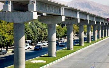 قطار شهری زخمی بر چهره زیبای کرمانشاه است


