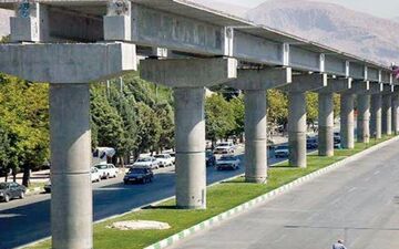 قطار شهری زخمی بر چهره زیبای کرمانشاه است


