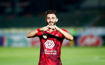 مهدی عبدی تا 1404 در پرسپولیس ماندنی شد