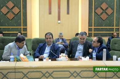 شورای گفت وگو استان کرمانشاه با حضور وزیر تعاون، کار و رفاه اجتماعی