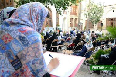 برپایی محفل ادبی شعر و شعور به همت کمسون فرهنگی شورای شهر کرمانشاه و سازمان فرهنگی، اجتماعی، گردشگری و ورزشی شهرداری کرمانشاه 