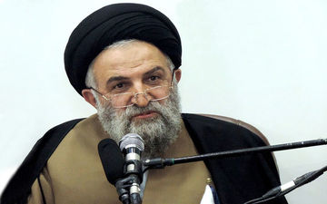 آیت الله غروی:
عفاف قبل از اینکه یک مفهوم فقهی باشد یک موضوع اخلاقی است
