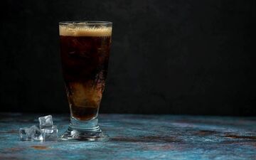 عوارض و مضرات نوشابه های رژیمی جدی است پس بخوانید