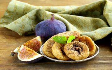 موثرترین نسخه‌های گیاهی برای درمان یبوست