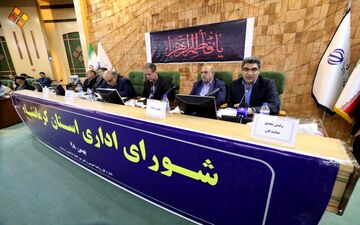 
درخواست سرمایه گذاری ۸۲۱ مورد از هفته دولت تا اول بهمن ماه در استان کرمانشاه/ بهبود ۲۴ پله‌ای نرخ تورم در استان 