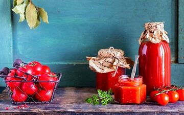 فریز کردن رب گوجه فرنگی خانگی به روش درست