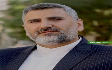 قانون را فصل‌الخطاب خود قرار دهیم / چهره زیبا و سینه ستبر ایران را مخدوش نکنیم