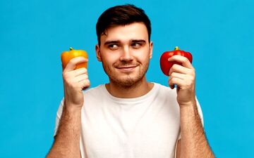 ۶ ماده غذایی که مردها باید هر روز بخورند