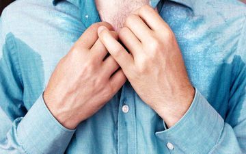 چرا زیاد عرق می کنیم؟