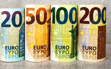  جدیدترین قیمت دلار و یورو امروز شنبه ۳۰ خرداد ۱۴۰۵/ کاهش قیمت یا افزایش؟ 
