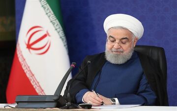روحانی: در برابر جهاد و فداکاری مجموعه وزارت نیرو به قامت می‌ایستم
