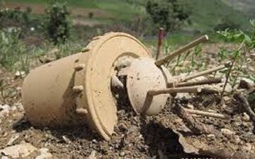 زخمی شدن جوان ۲۸ ساله دهلرانی بر اثر انفجار مین