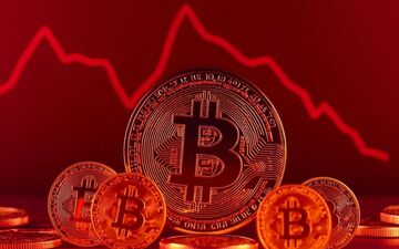 قیمت بیت‌کوین و اتریوم امروز شنبه ۱۵ آذر1404/کاهش قیمت بیت‌کوین
