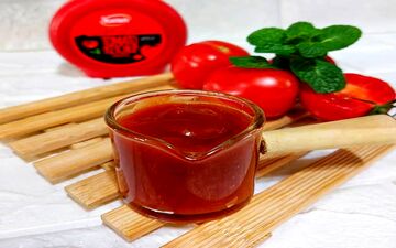 دیگه هیچوقت سس کچاپ از بیرون نخر وقتی نصفش باده! | طرز تهیه سس کچاپ خوشمزه با کم‌ترین هزینه توی ۵ دقیقه + ویدئو