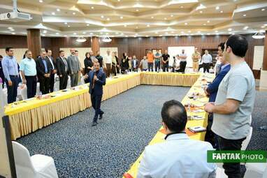 برگزاری دوره‌ی مدیریت سرآمد شرکت برادران  فرامرزی در هتل پارسیان