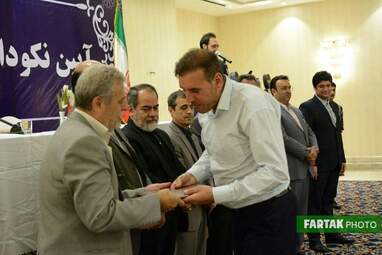 تجلیل از خبرنگاران ورزشی توسط اداره ورزش و جوانان استان کرمانشاه