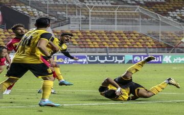 دربی خوزستان برنده نداشت/ فولاد از پس صنعت نفت برنیامد
