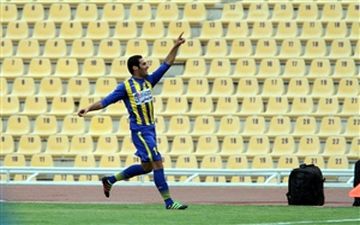  حسینی: روی اشتباهات فردی به پرسپولیس باختیم 