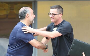 استقبال گرم پرسپولیسی‌ها از حسین عبدی
