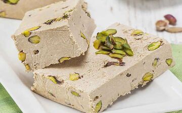 بیا تا طرز تهیه حلوا ارده را با روش‌های ساده نشونت بدم! + ویدئو