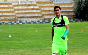 حضور نادری در تهران برای عقد قرارداد با پرسپولیس+فیلم 