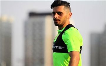  پاسخ هافبک موفق سرخپوشان به دلیل تمدید با پرسپولیس