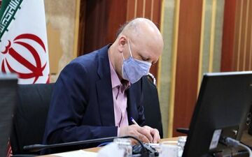 دانشگاهیان عزم خود را برای تحقق تولید دانش‌بنیان جزم کنند