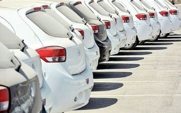 منتظر ریزش قیمت خودرو در بازار آزاد باشید / خبر خوش برای متقاضیان ! 