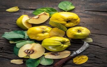 فواید جادویی میوه بِه برای پوست و مو