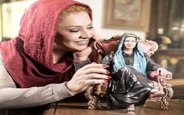 پوشش و ظاهر متفاوت نسرین مقانلو در کلینیک زیبایی اش