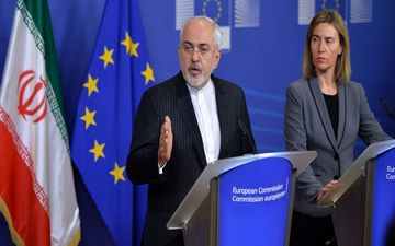 ظریف از انعقاد قریب الوقوع توافق نفتی بین ایران و اروپا گفت