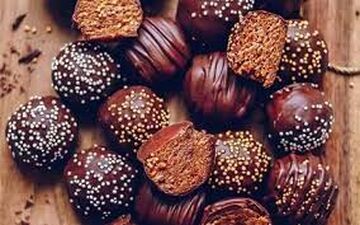 ترافل خرما رو چطوری درست کنم؟| دسر سریع و خوشمزه درست کن!