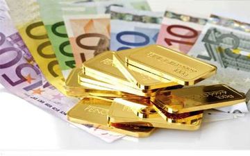  قیمت دلار و سکه در بازار تهران کاهش یافت