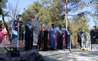 تیپ خاله شادونه در حرم امام رضا ع با چادر سفید عکس پایگاه خبری تحلیلی فرتاک نیوز