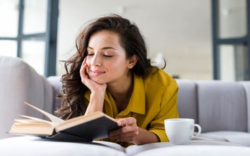 ۲۳ ویژگی یک بانوی با کلاس