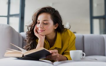 ۲۳ ویژگی یک بانوی با کلاس