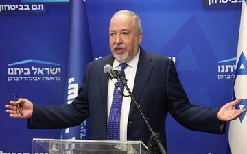 لیبرمن: فرار اسرائیلی‌ها به پناهگاه باورکردنی نیست!
