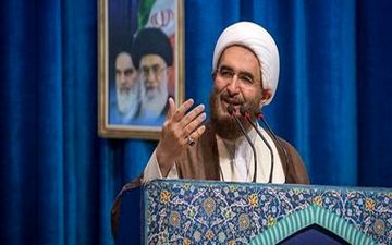امام جمعه موقت تهران؛ یک تیم قوی در حال دنبال کردن مذکرات است