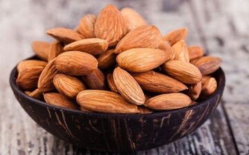بادام یک مکمل عالی برای لاغری