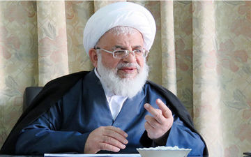 امام جمعه یزد: مدیریت معادن به افراد بومی واگذار شود