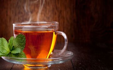 نوشیدن زیاد چای چه بلایی بر سر ما می آورد؟!