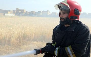 حریق گسترده مزرعه گندم در مشهد مهار شد