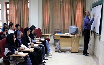 اجرای همسان‌سازی حقوق اعضای هیأت علمی/ تغییر تاریخ اجرای مصوبه افزایش ۵۰ درصدی حقوق کارمندان
