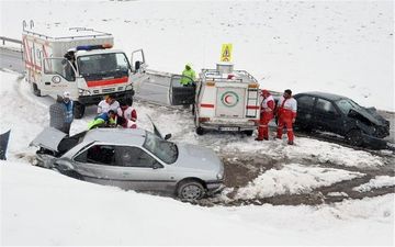 برف و کولاک در 10 استان کشور/ امدادرسانی به افراد گرفتار در برف