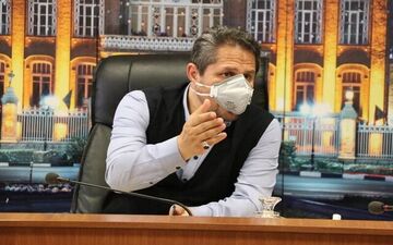 گلکاری‌ در سطح شهر برای تقویت روحیه شهروندان
