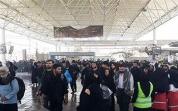 بازگشت زائران عرفه در مرز مهران و آمادگی کامل زیرساخت‌ها 