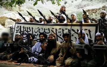 واکنش طالبان به تأیید خبر حضور بالگردهای نظامی در مناطق تحت تصرف این گروه 
