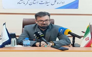 کرمانشاه در مسیر تبدیل شدن به قطب آبزی‌پروری غرب کشور/ هدف‌گذاری تولید ۲۵ میلیون قطعه ماهی زینتی 