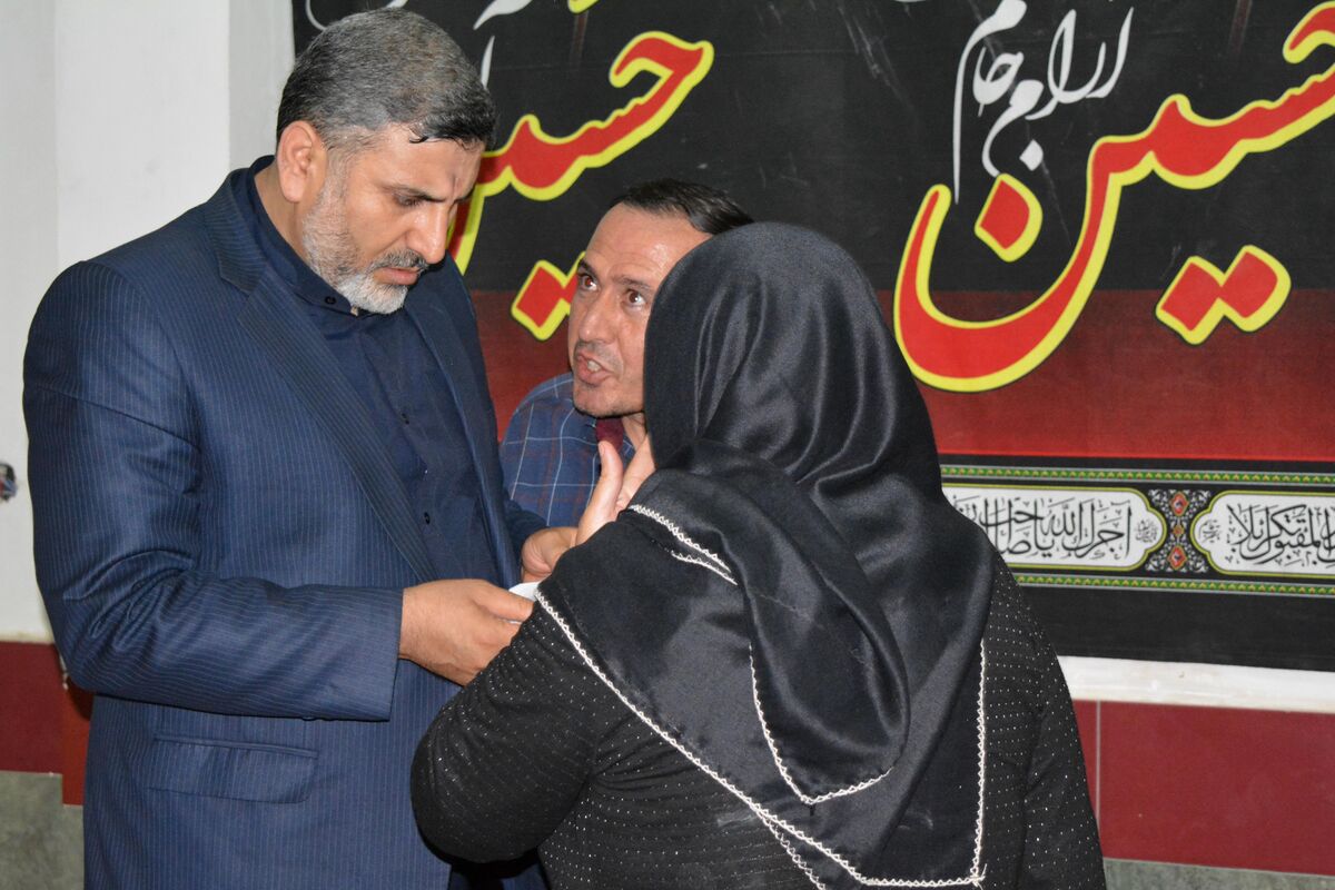 دیدار نماینده‌ ولی‌فقیه و امامه جمعه کرمانشاه و دکتر علیرضا شهرستانی با آزادگان به روایت تصویر